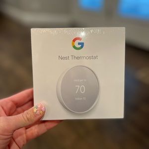 BRAND NEW Google Nest Thermostat & Google Nest Trim